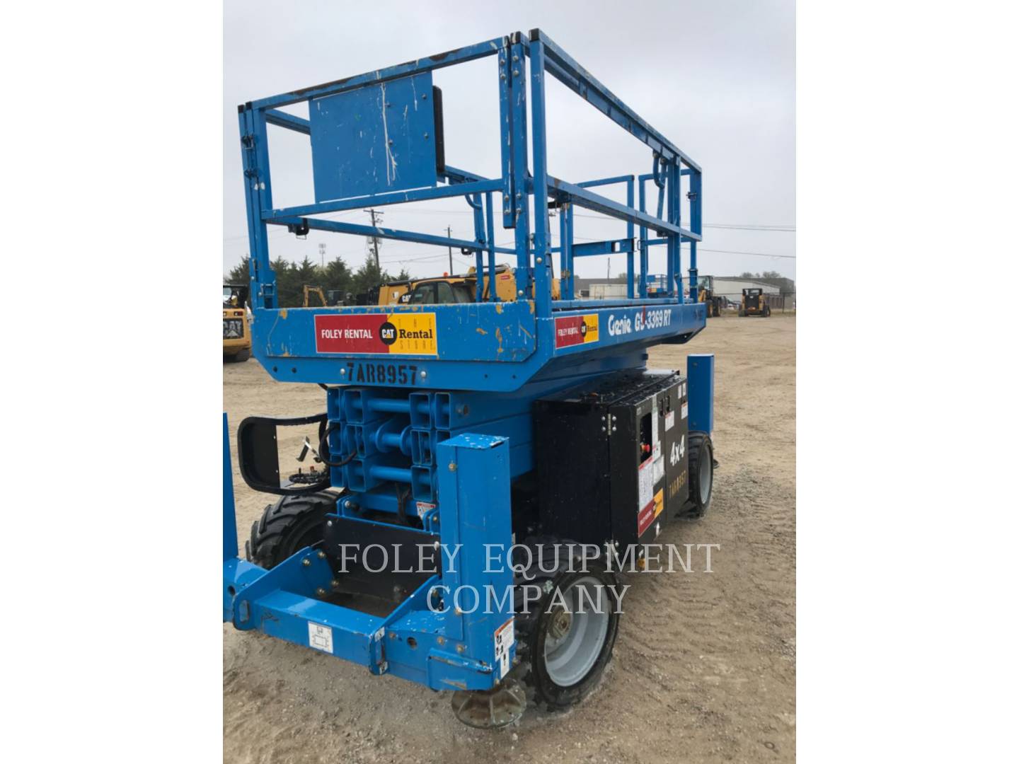 2017 Genie GS3369RTGO Lift Truck