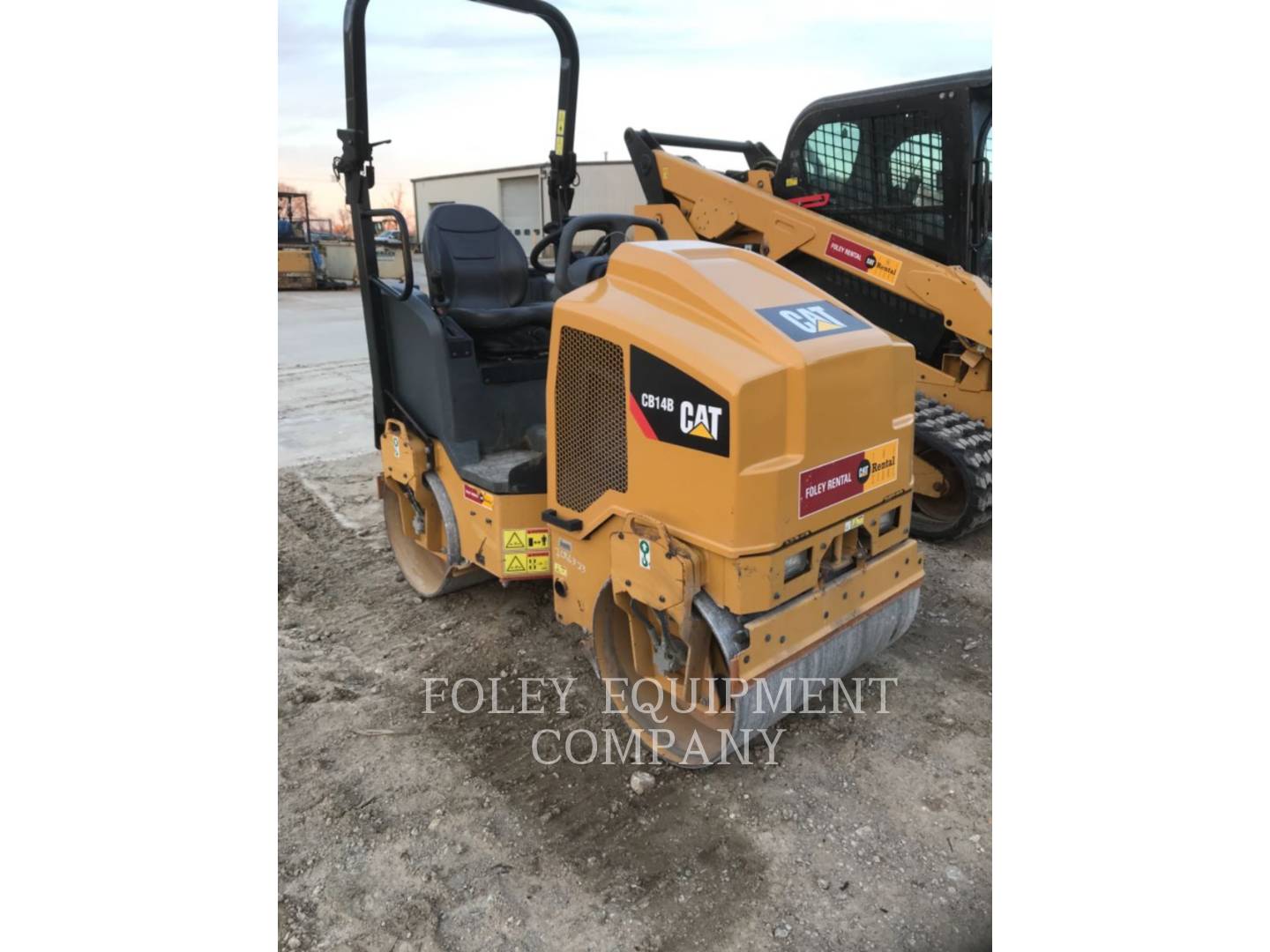 2017 Caterpillar CB14B Compactor