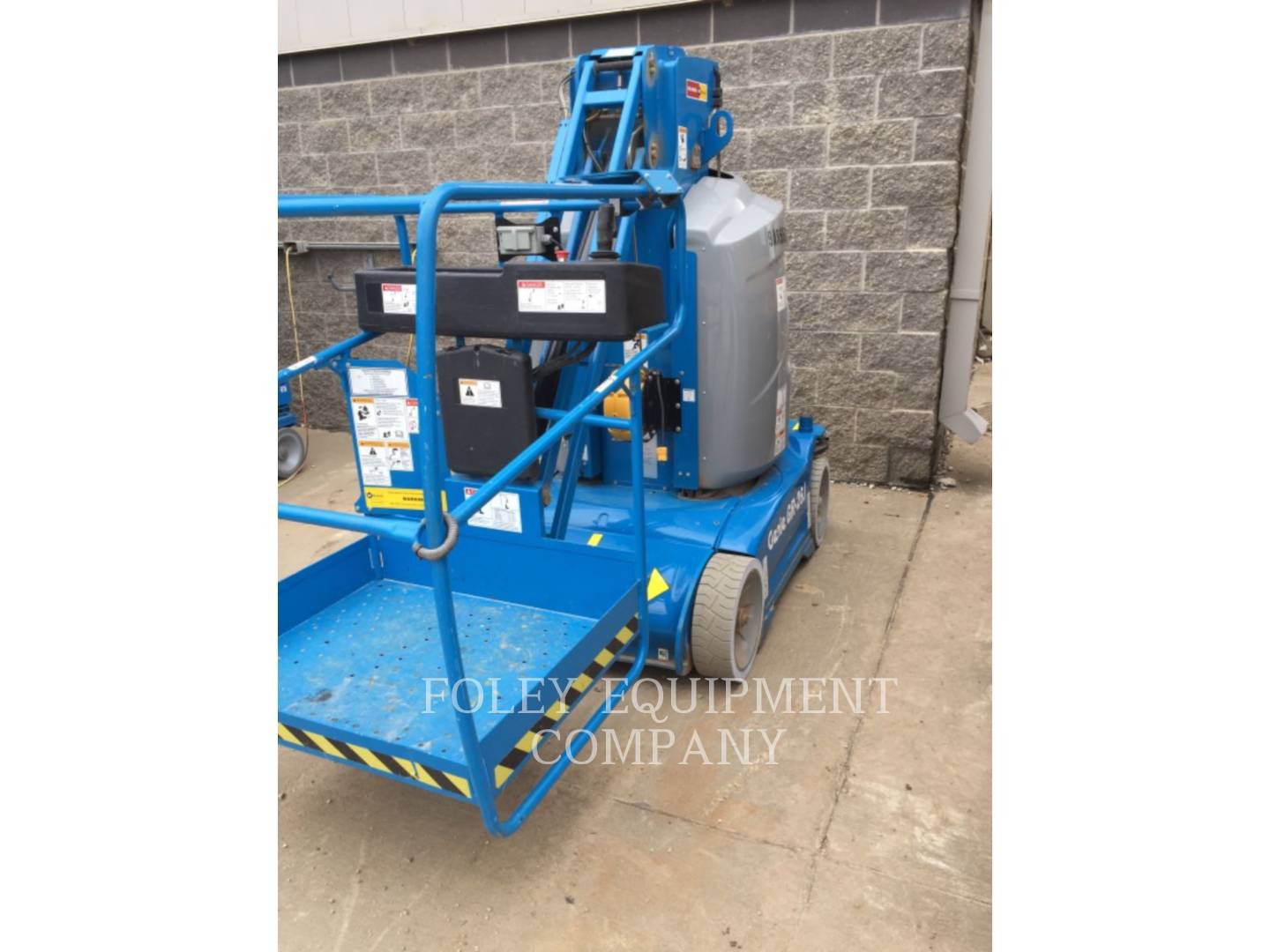 2019 Genie GR26J Lift Truck