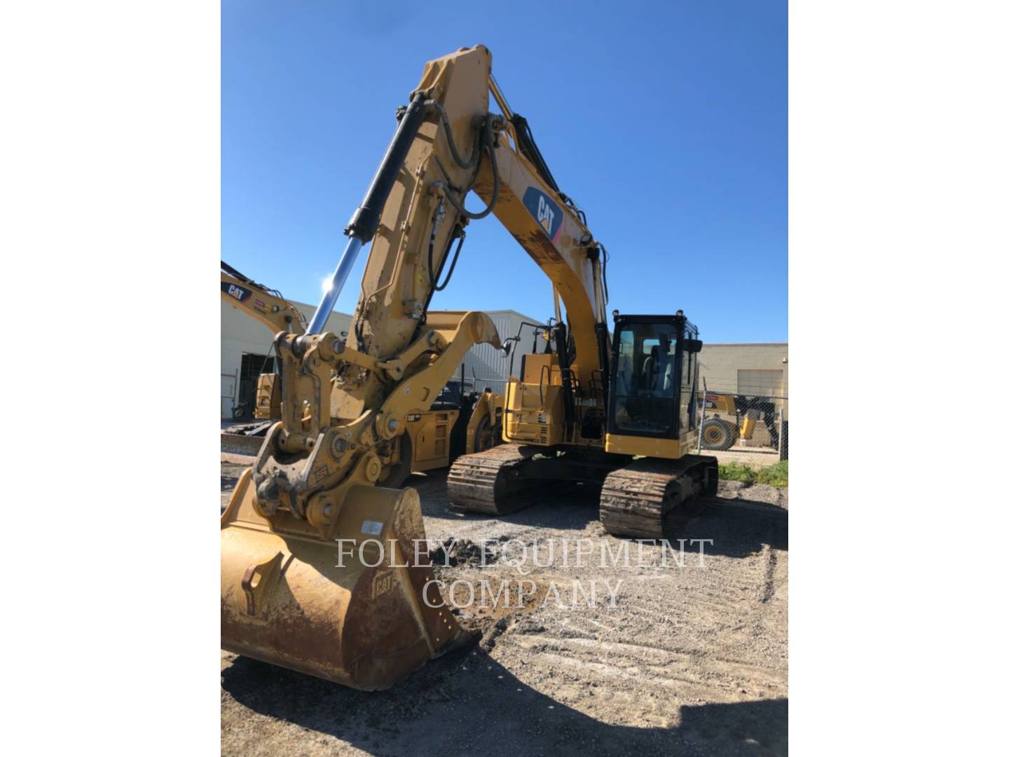 2017 Caterpillar 325FLCR9 Excavator