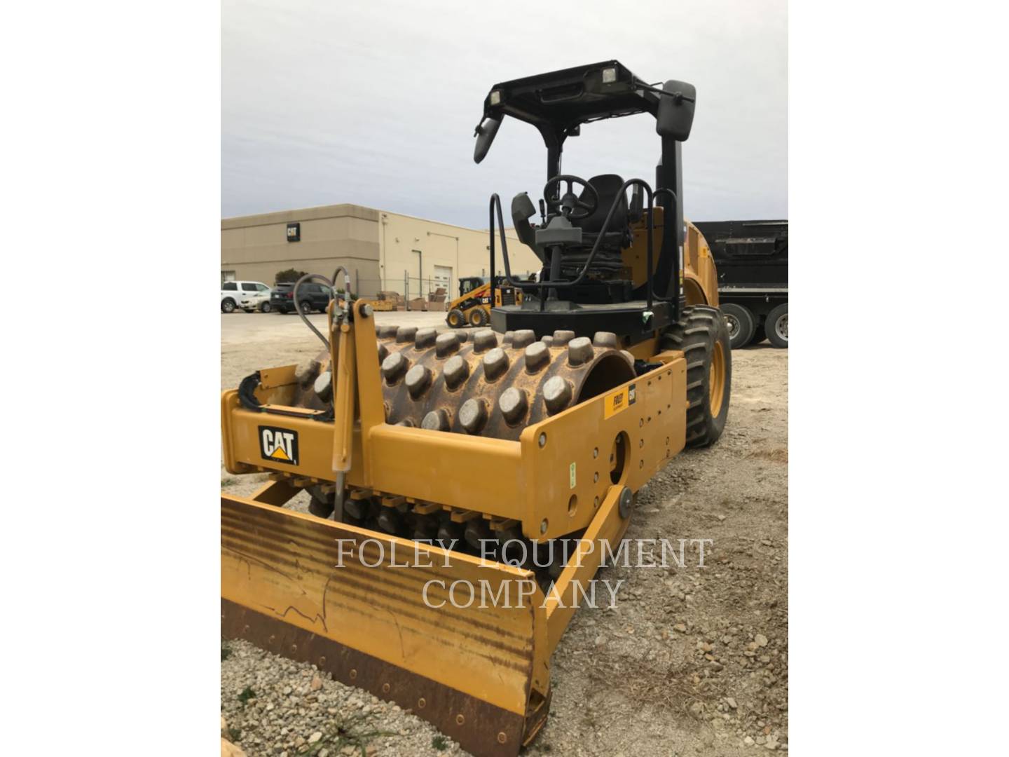 2017 Caterpillar CP44B Compactor