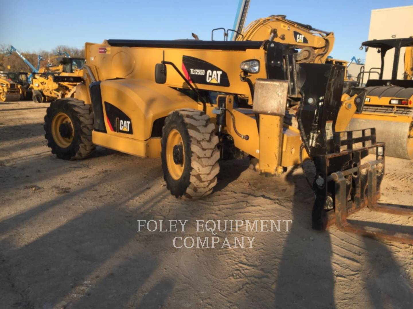 2016 Caterpillar TL1255D TeleHandler