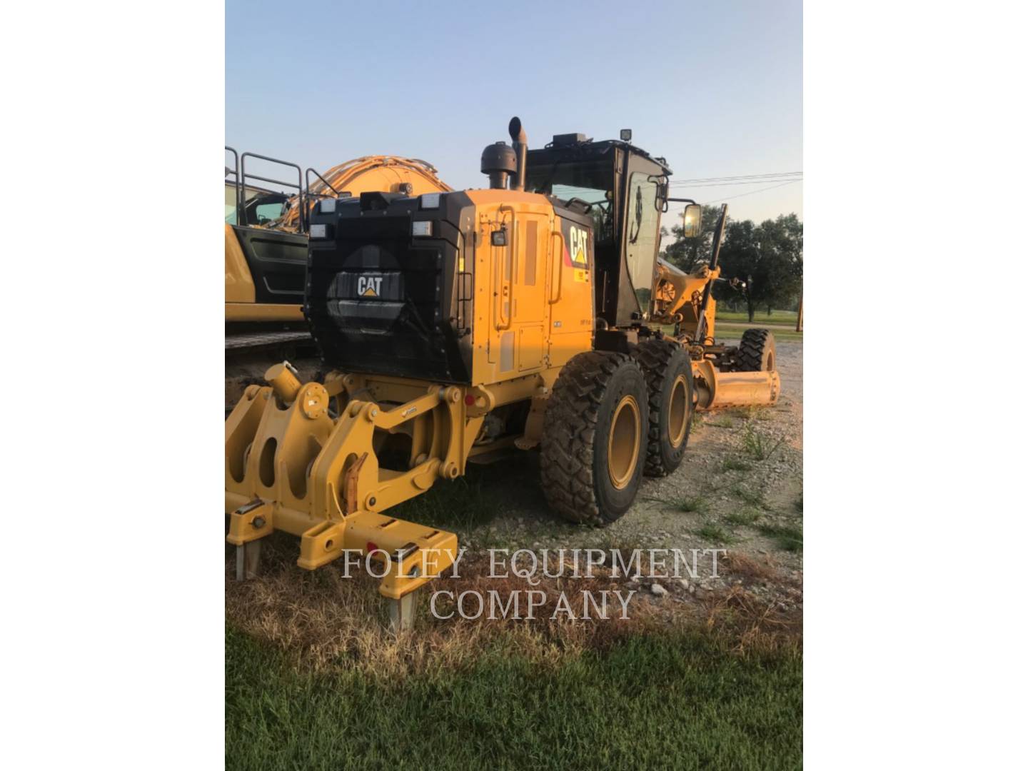 2014 Caterpillar 140M2AW Grader - Road