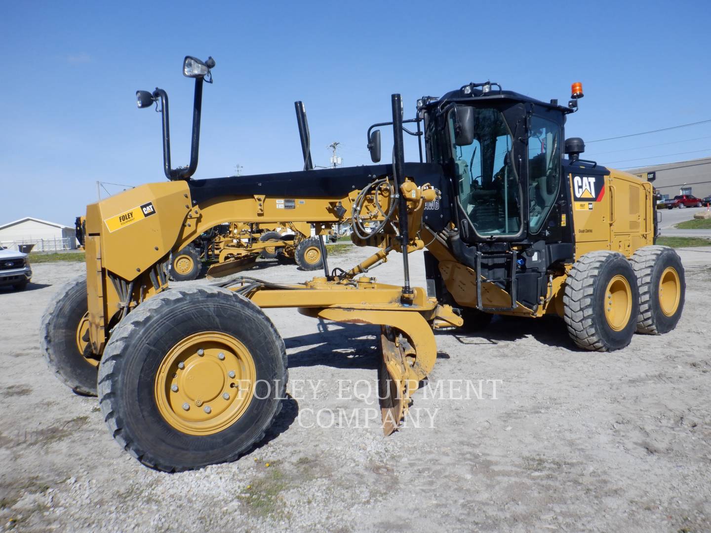 2017 Caterpillar 12M3AWX Grader - Road