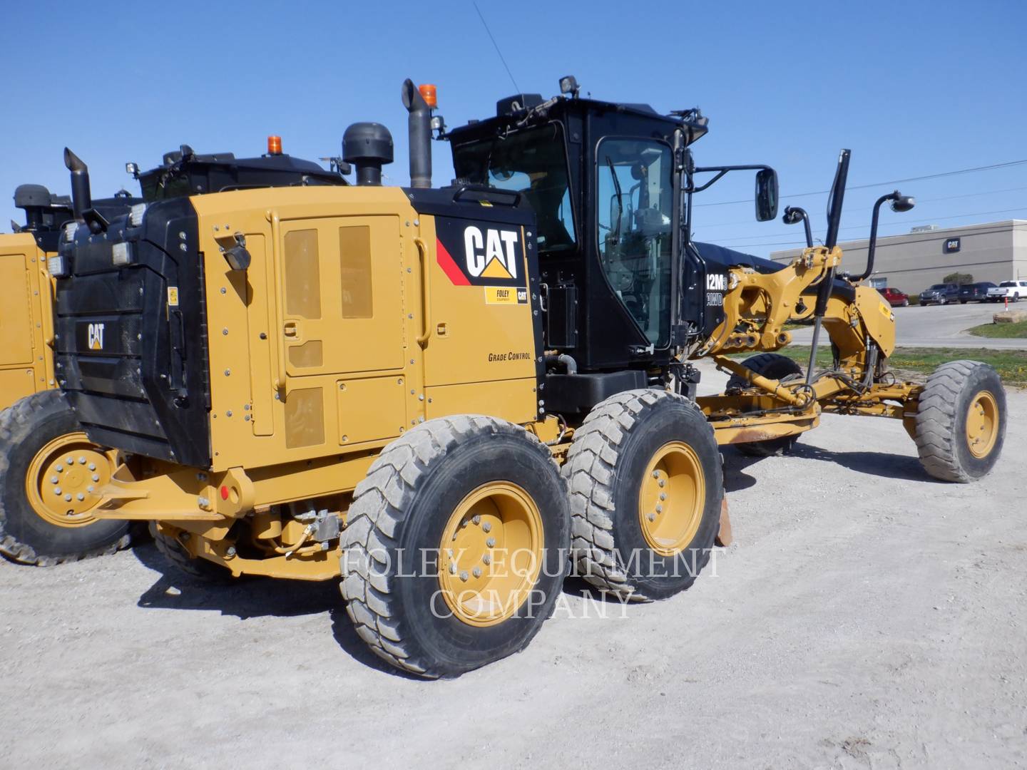 2017 Caterpillar 12M3AWX Grader - Road