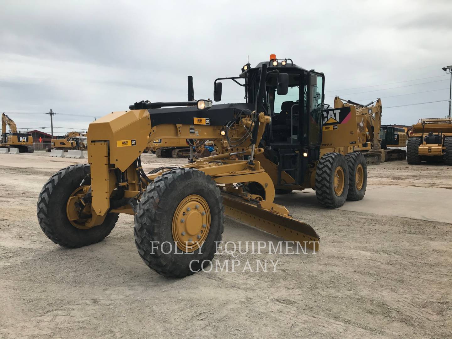 2013 Caterpillar 120M2AW Grader - Road