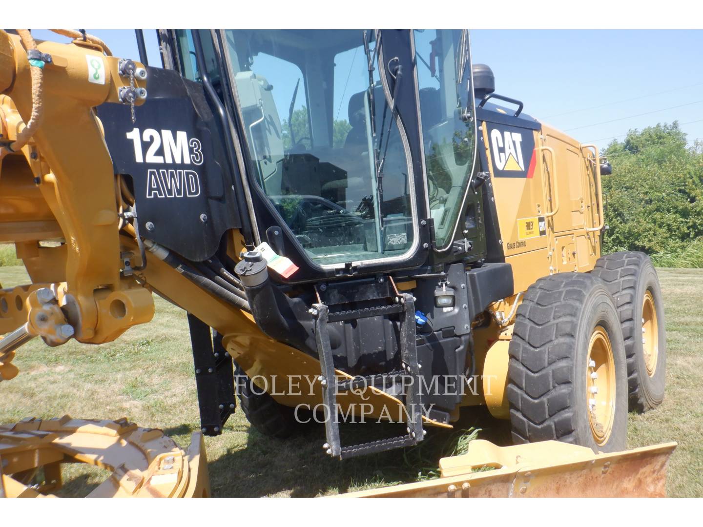 2016 Caterpillar 12M3AWX Grader - Road