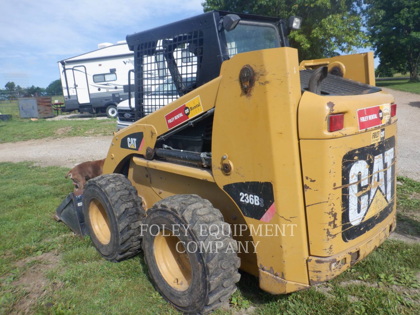 2011 Caterpillar 236B3STD1O Skid Steer Loader