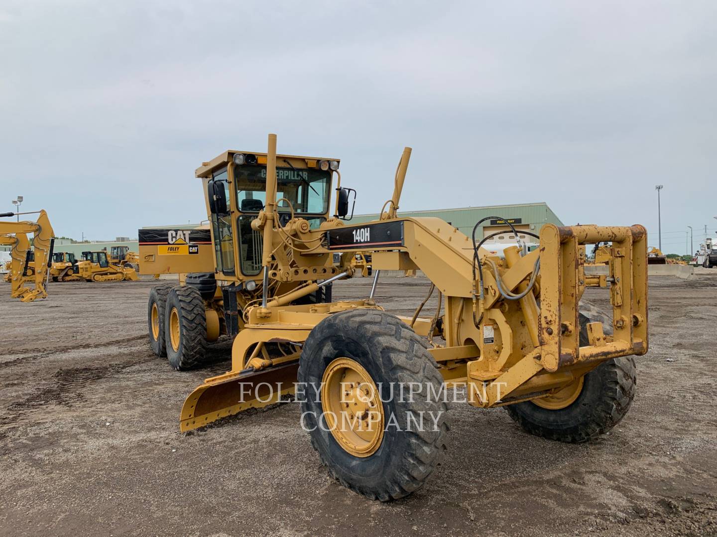 2004 Caterpillar 140H Grader - Road