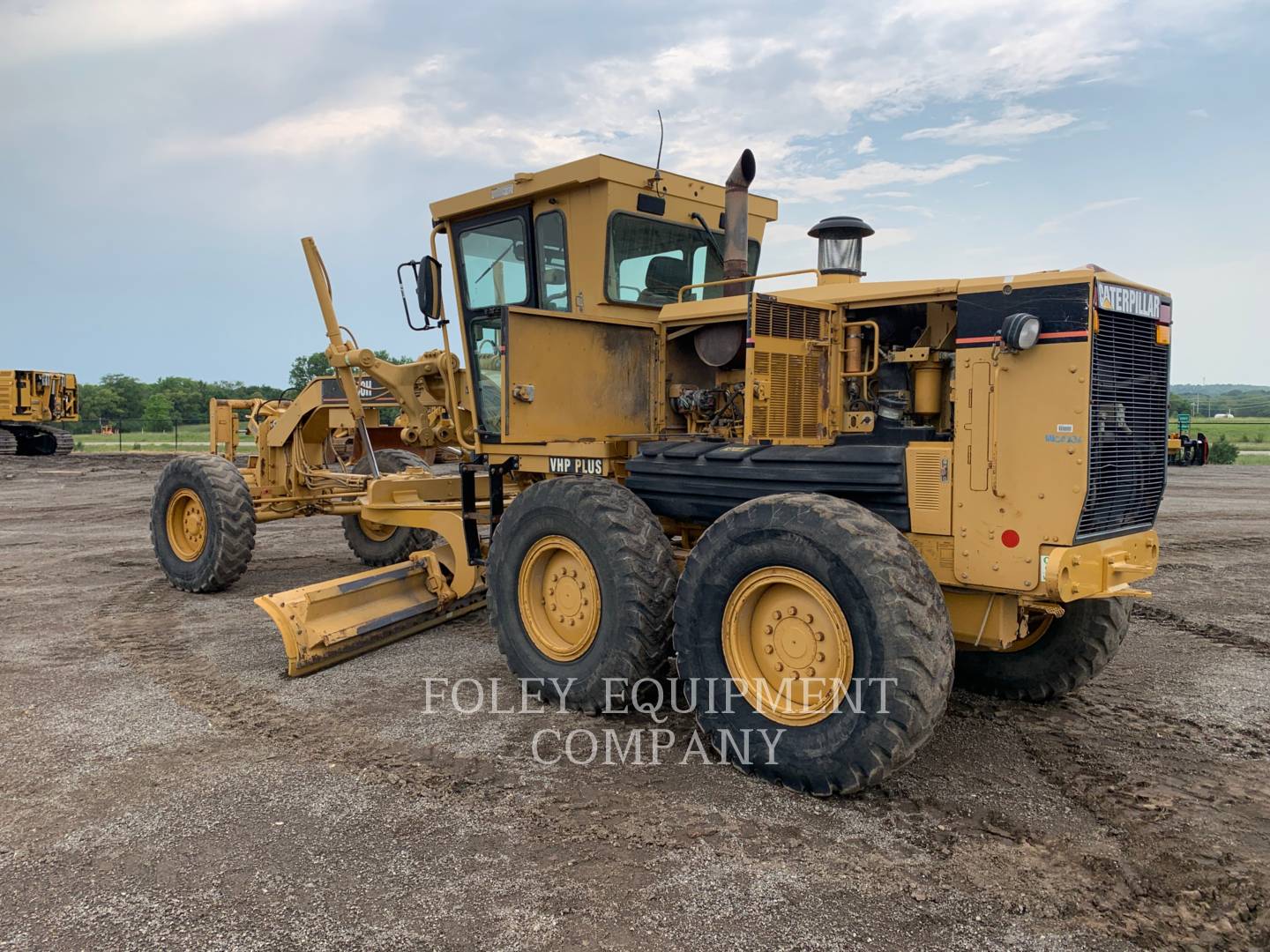 2004 Caterpillar 140H Grader - Road