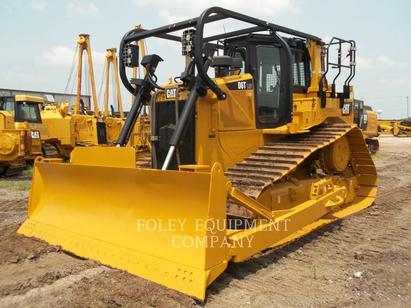 2015 Caterpillar D6TLGP Dozer