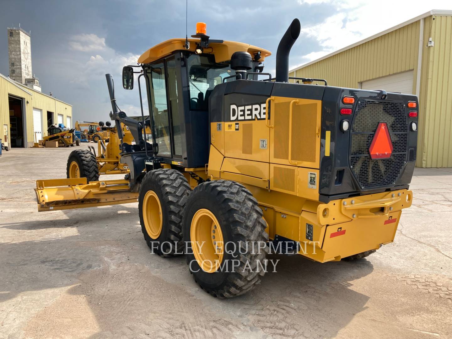 2017 John Deere 672G Grader - Road