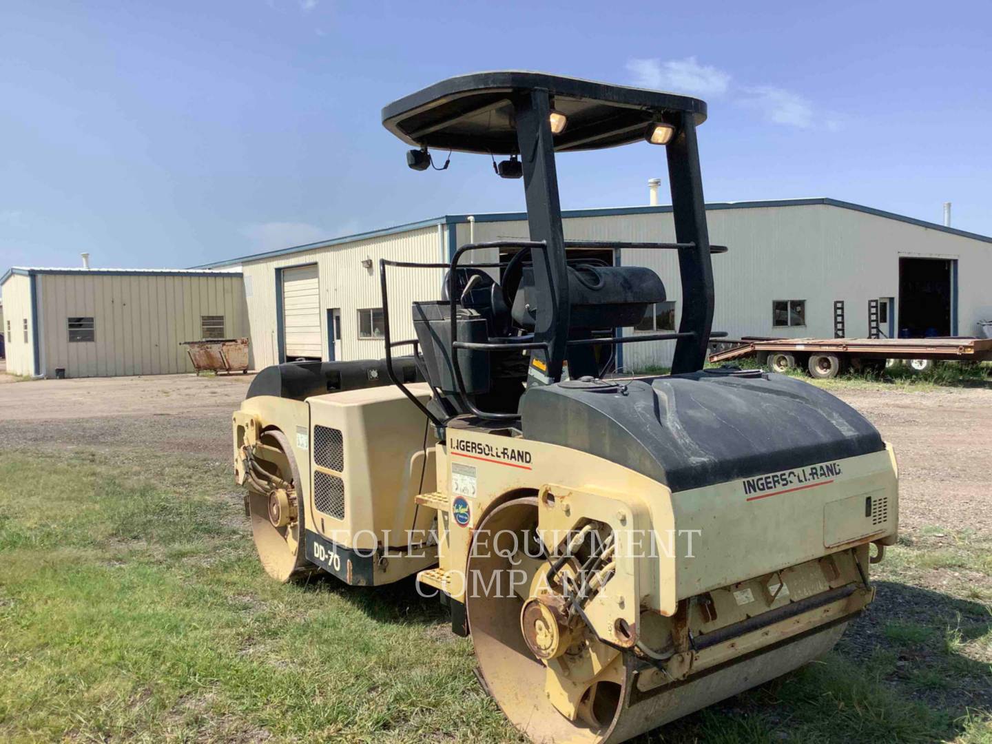 2000 Ingersoll-Rand DD-70 Compactor