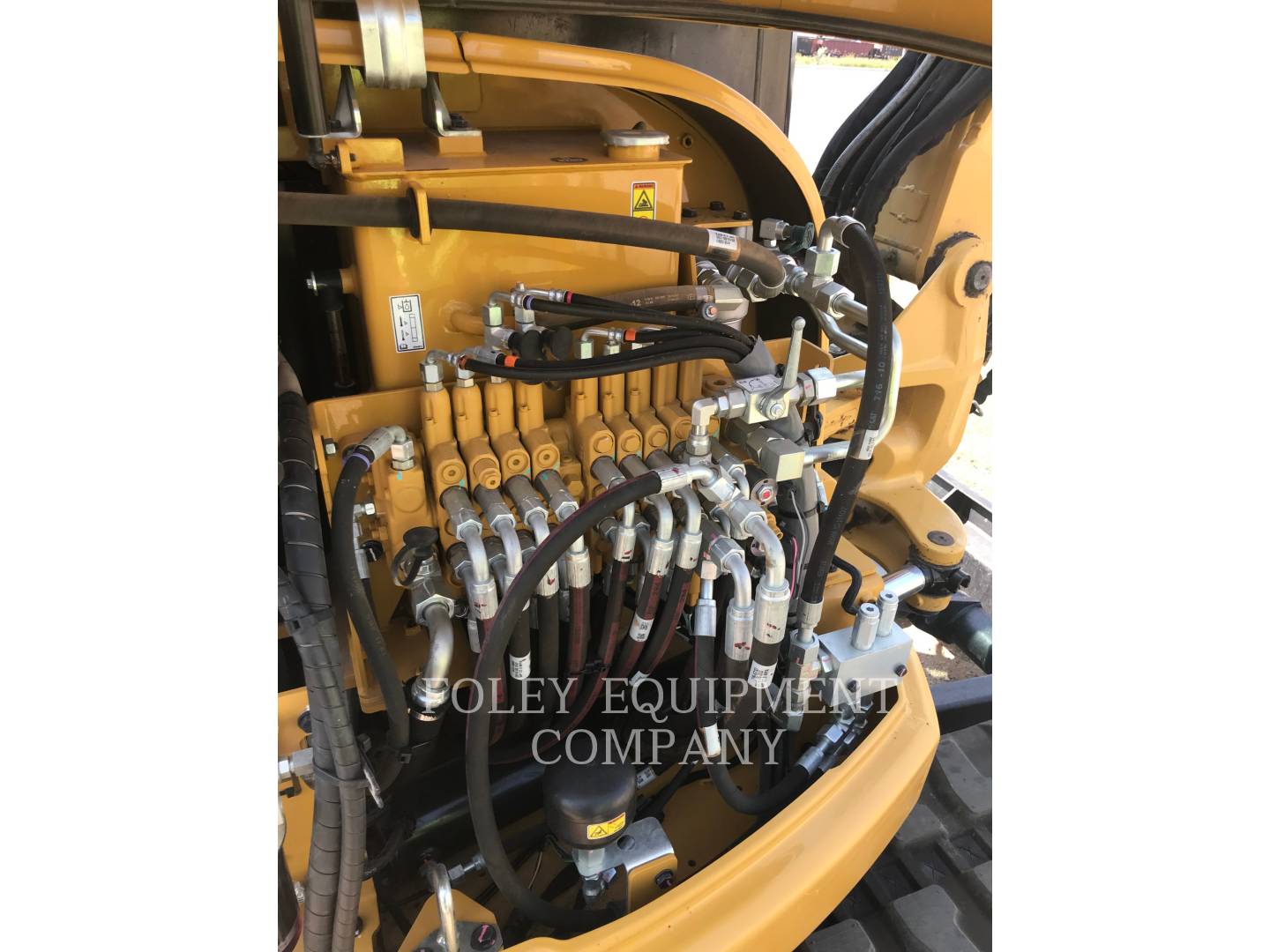 2016 Caterpillar 305E2LC Excavator