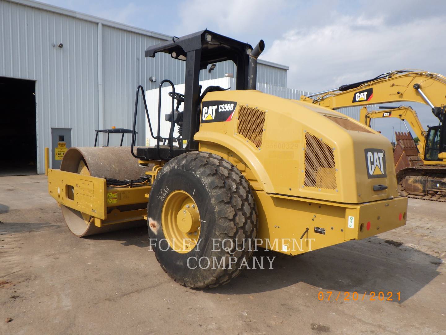 2016 Caterpillar CS56B Compactor