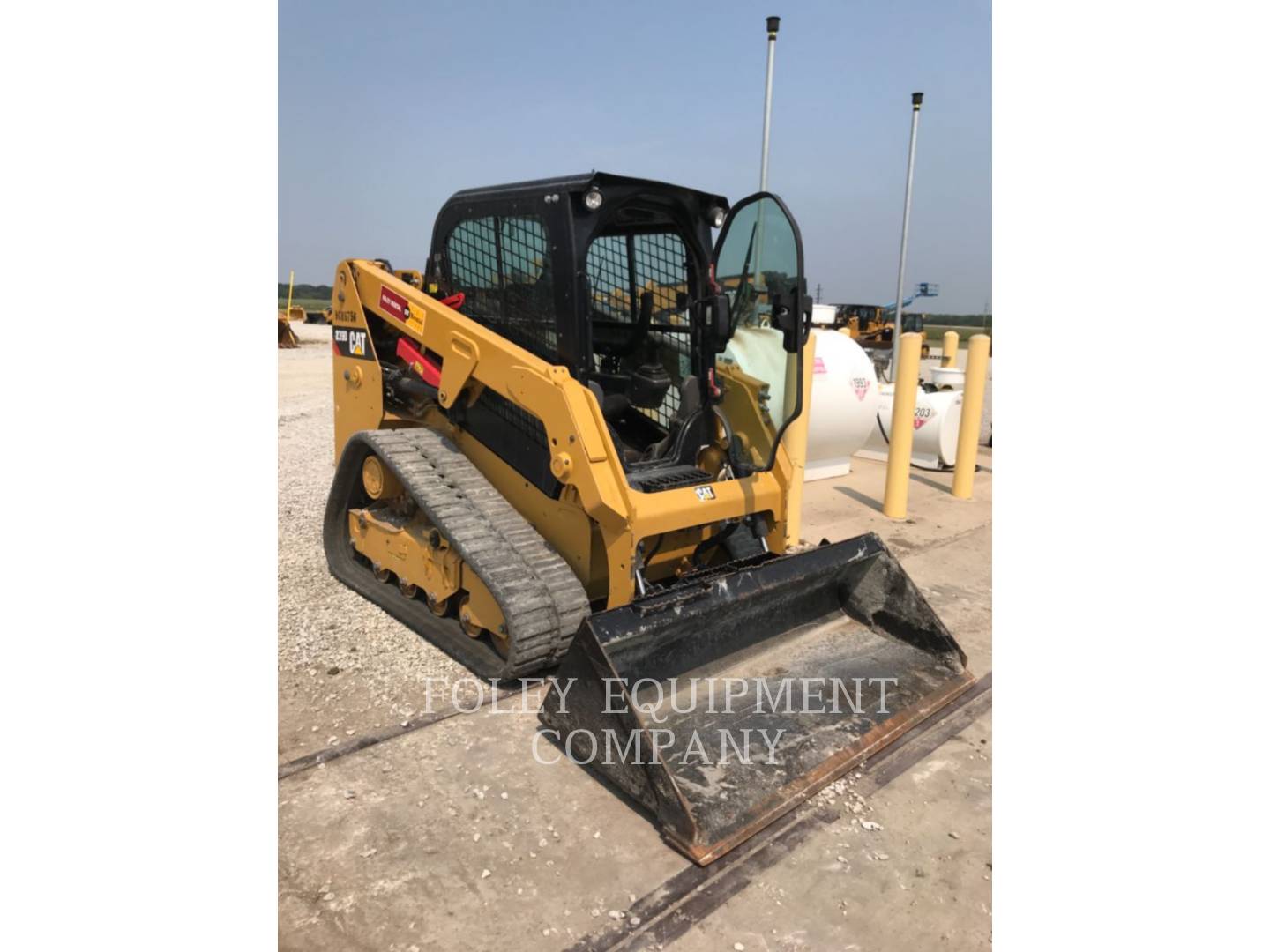 2018 Caterpillar 239DSTD1CA Skid Steer Loader