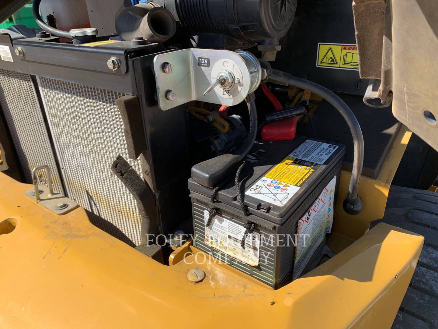 2015 Caterpillar 903C Wheel Loader