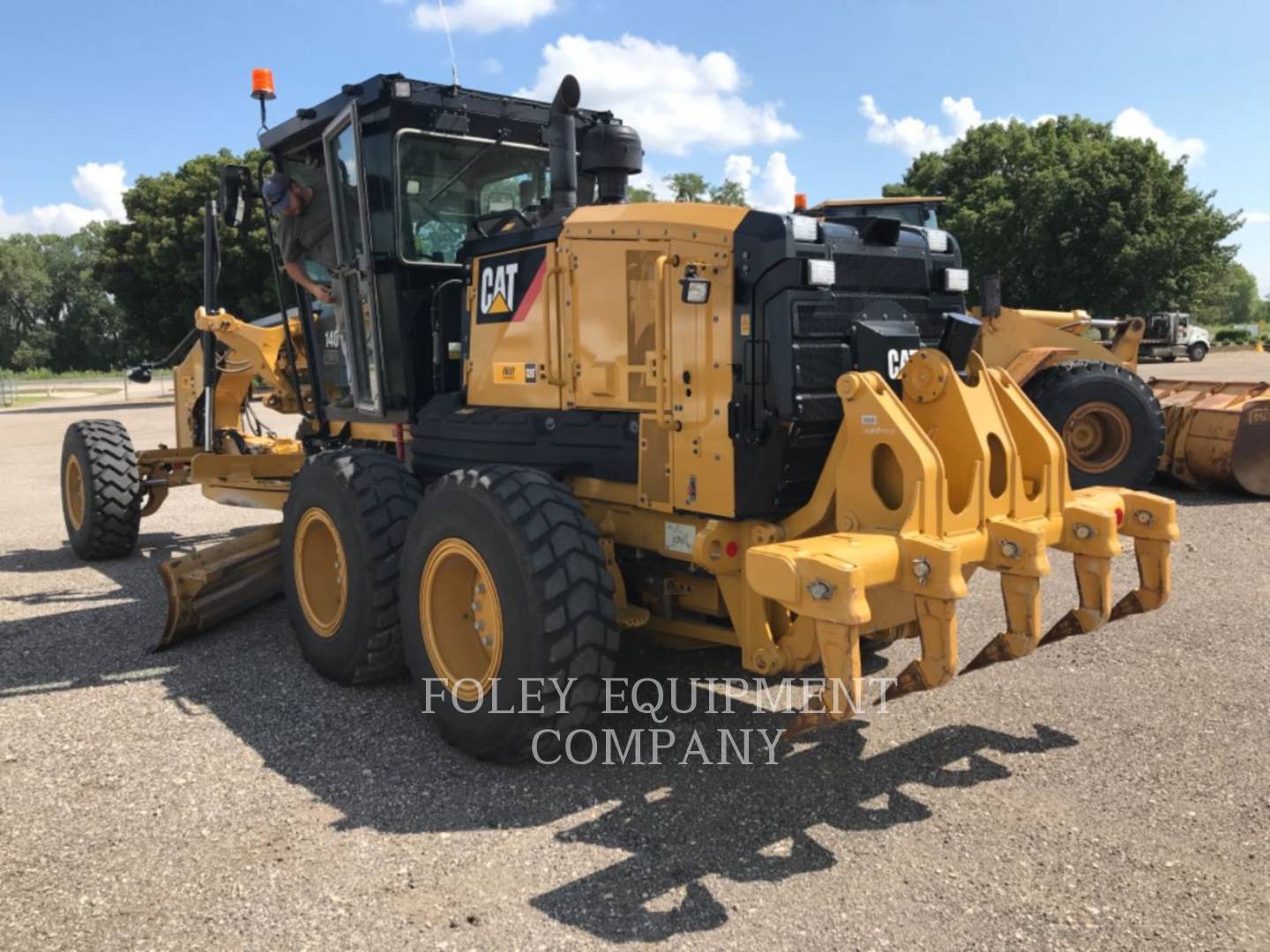 2019 Caterpillar 140-13AWL Grader - Road