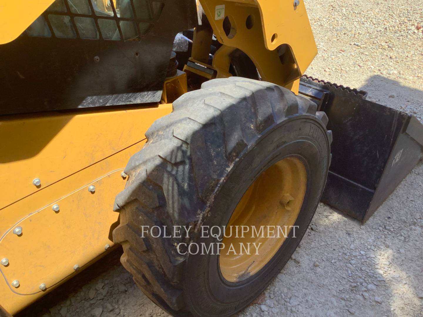 2017 Caterpillar 236D Skid Steer Loader