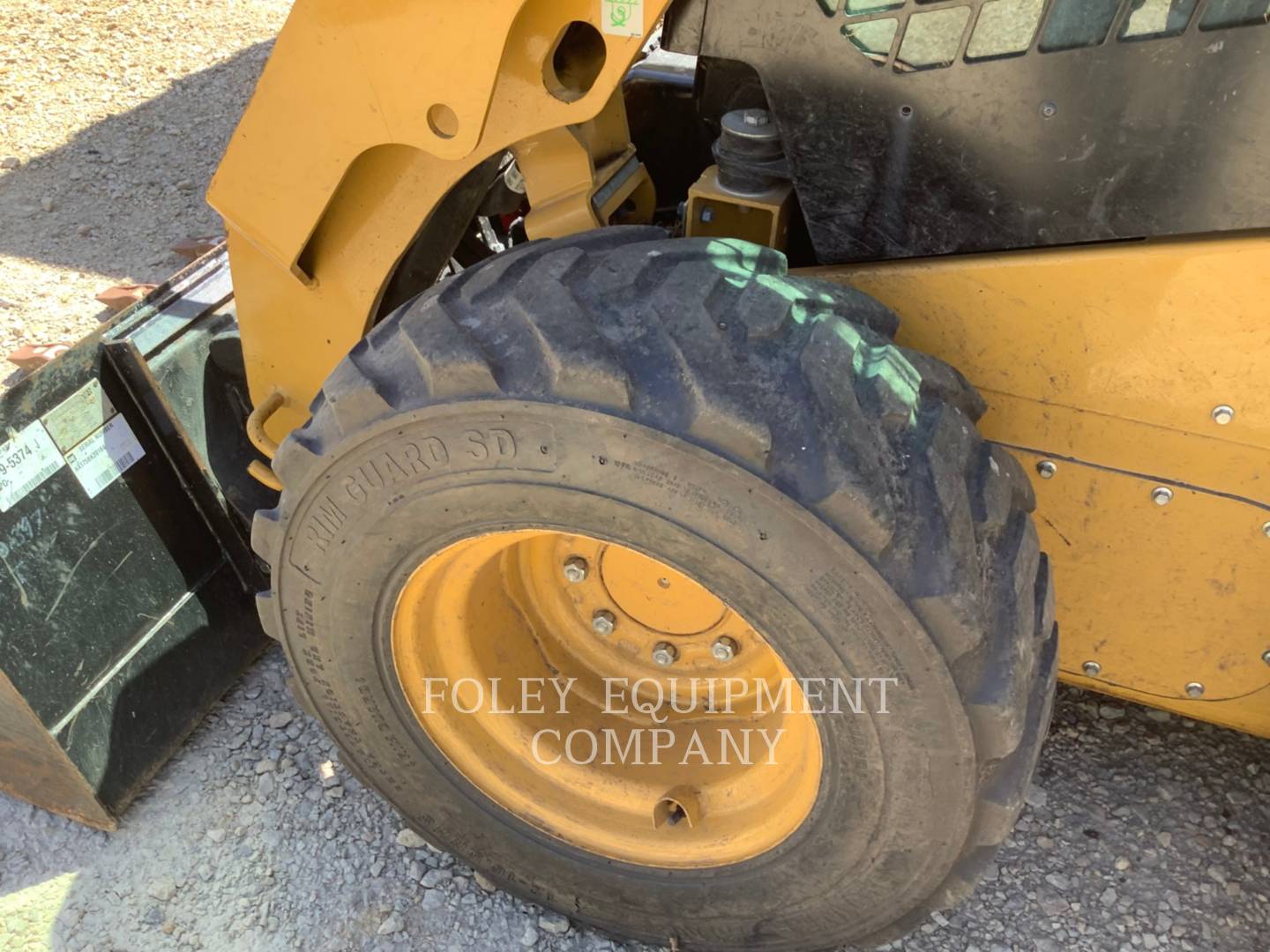 2017 Caterpillar 236D Skid Steer Loader