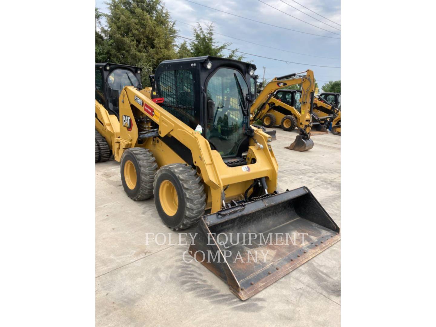 2019 Caterpillar 236D3STD2C Skid Steer Loader