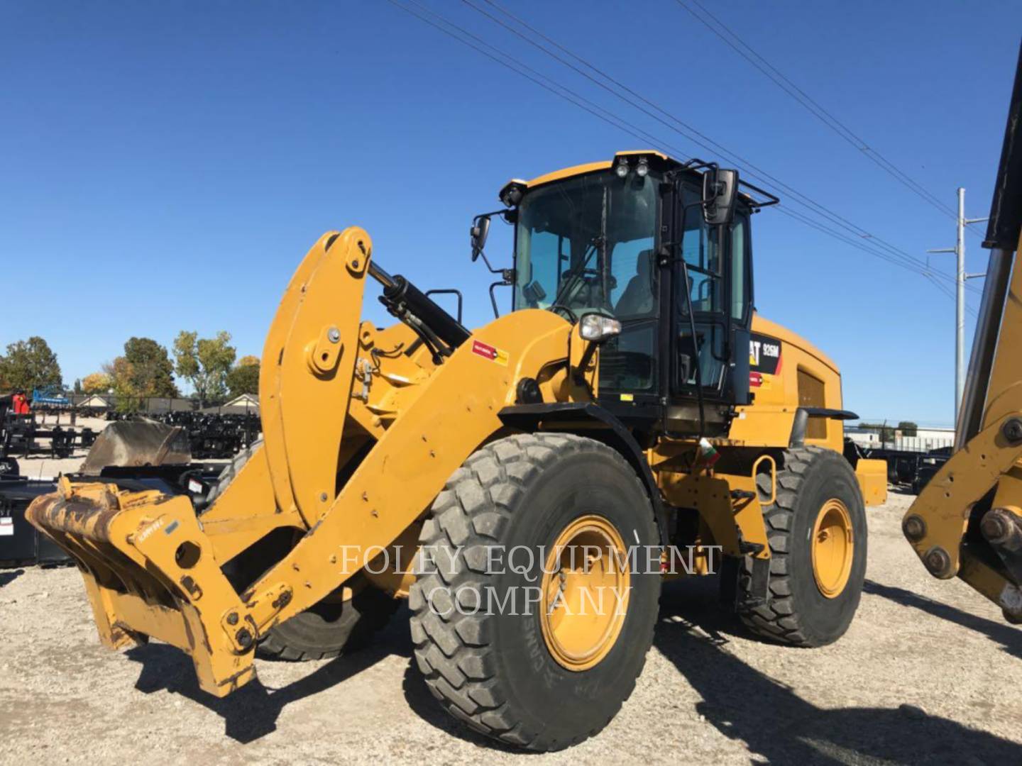 2017 Caterpillar 926M Wheel Loader