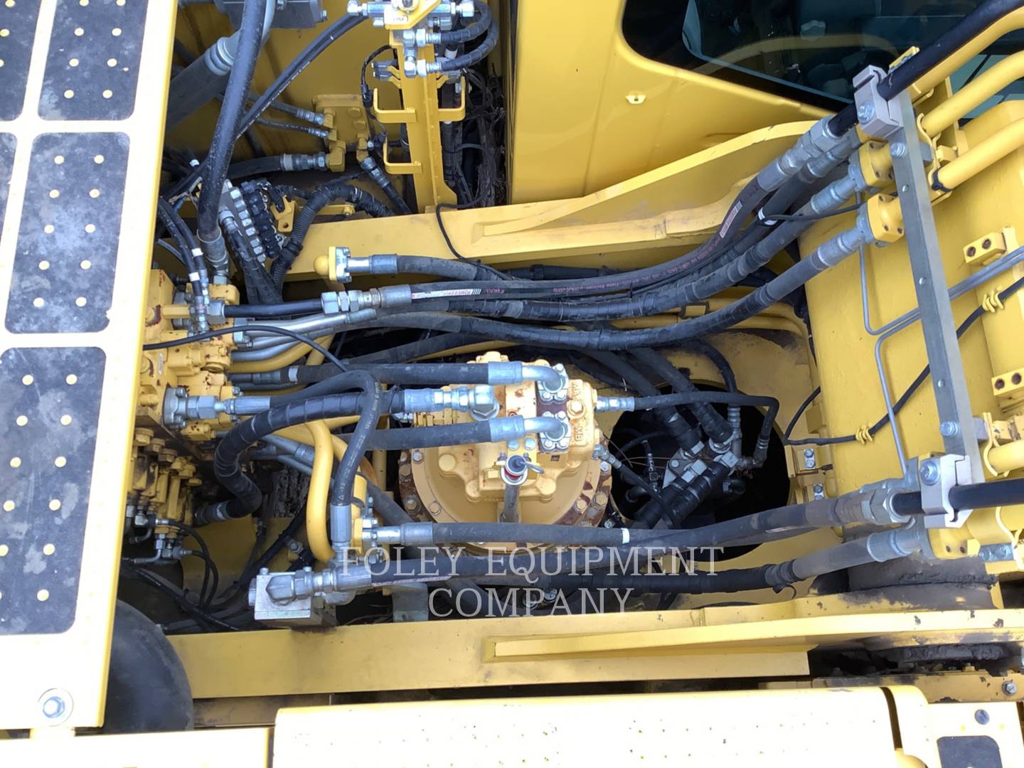 2018 Komatsu PC360LC11 Excavator