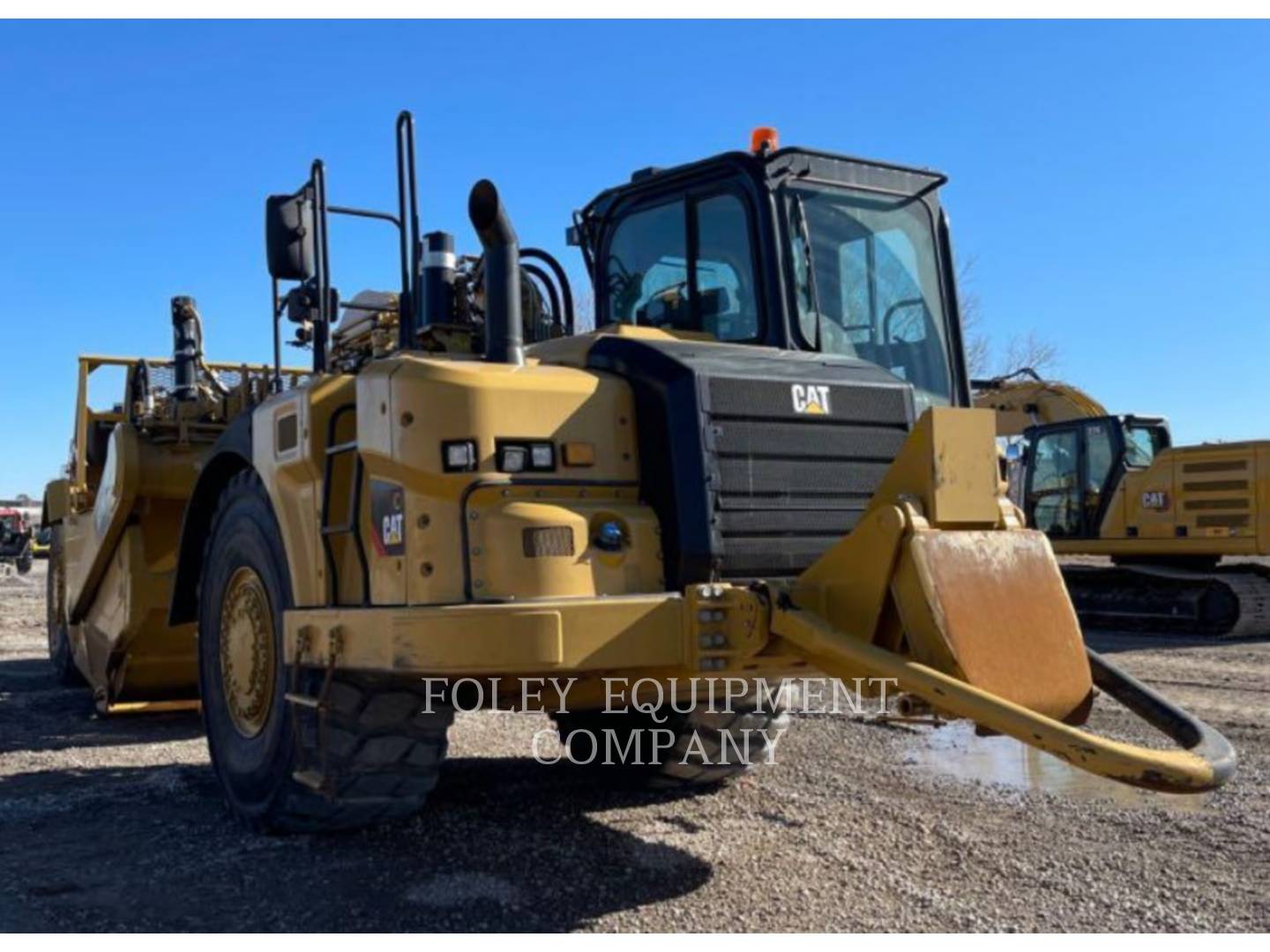 2018 Caterpillar 627K Wheel Tractor