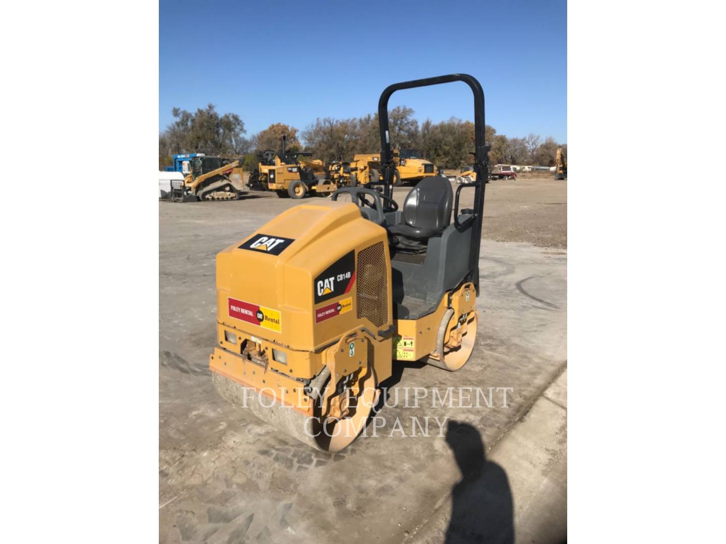 2016 Caterpillar CB14B Compactor