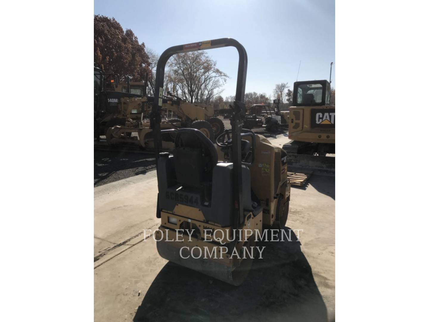 2016 Caterpillar CB14B Compactor