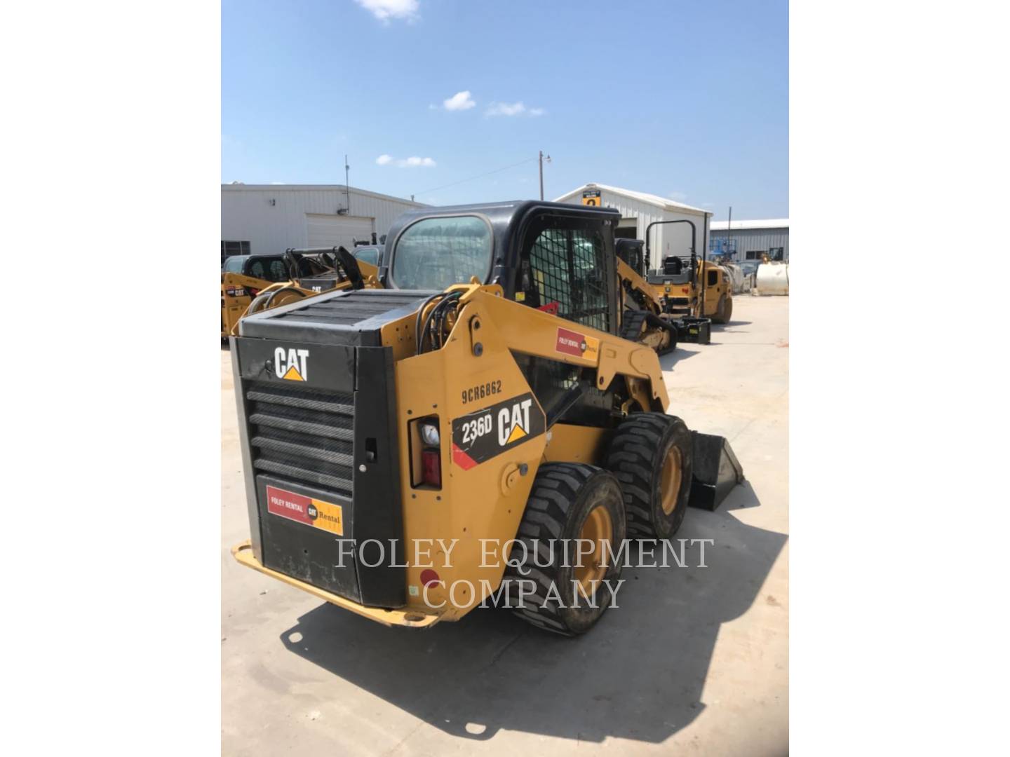 2019 Caterpillar 236DSTD1CA Skid Steer Loader