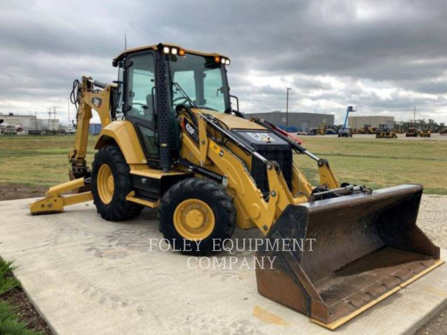 2017 Caterpillar 420F2IT Tractor Loader Backhoe