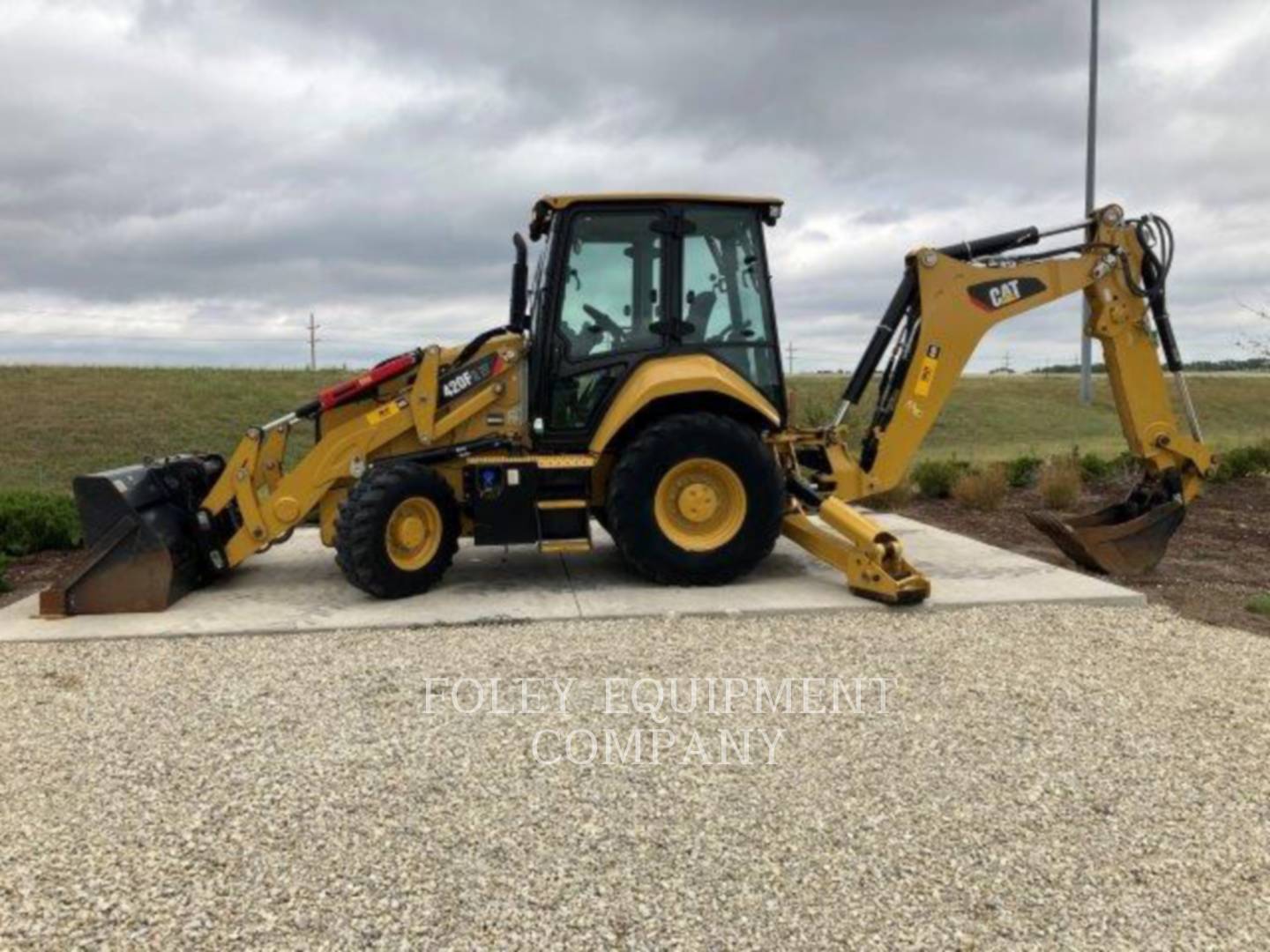 2017 Caterpillar 420F2IT Tractor Loader Backhoe