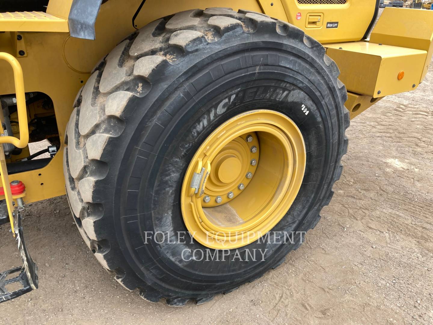 2022 Caterpillar 938MHL Wheel Loader