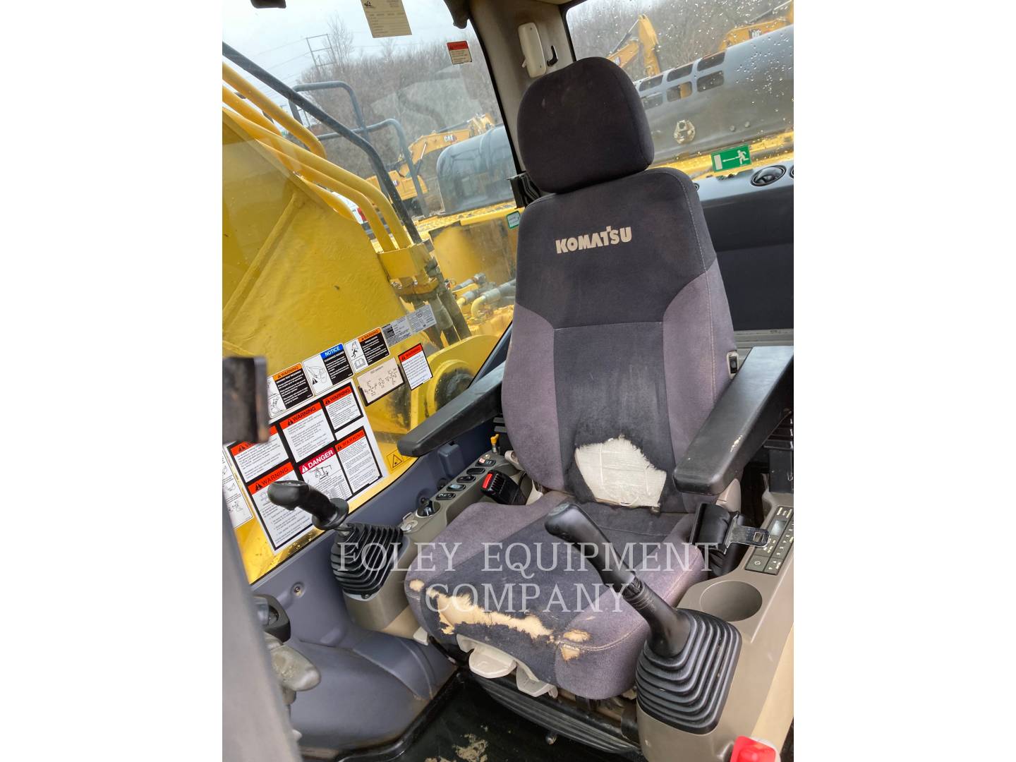 2014 Komatsu PC360LC10 Excavator