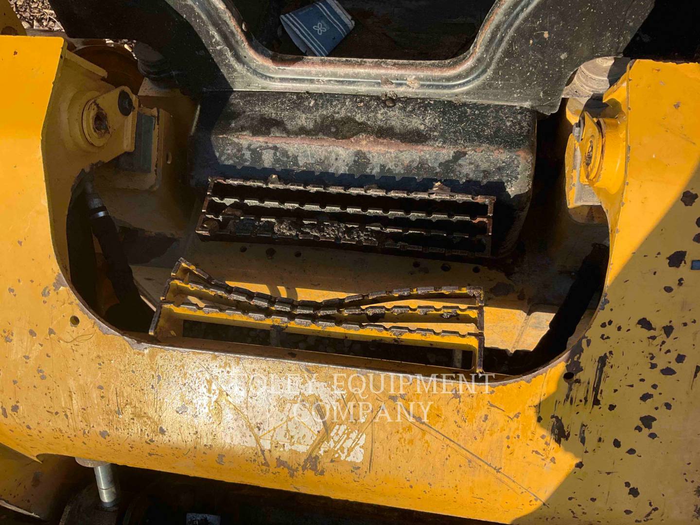 2014 Caterpillar 272DXPS Skid Steer Loader