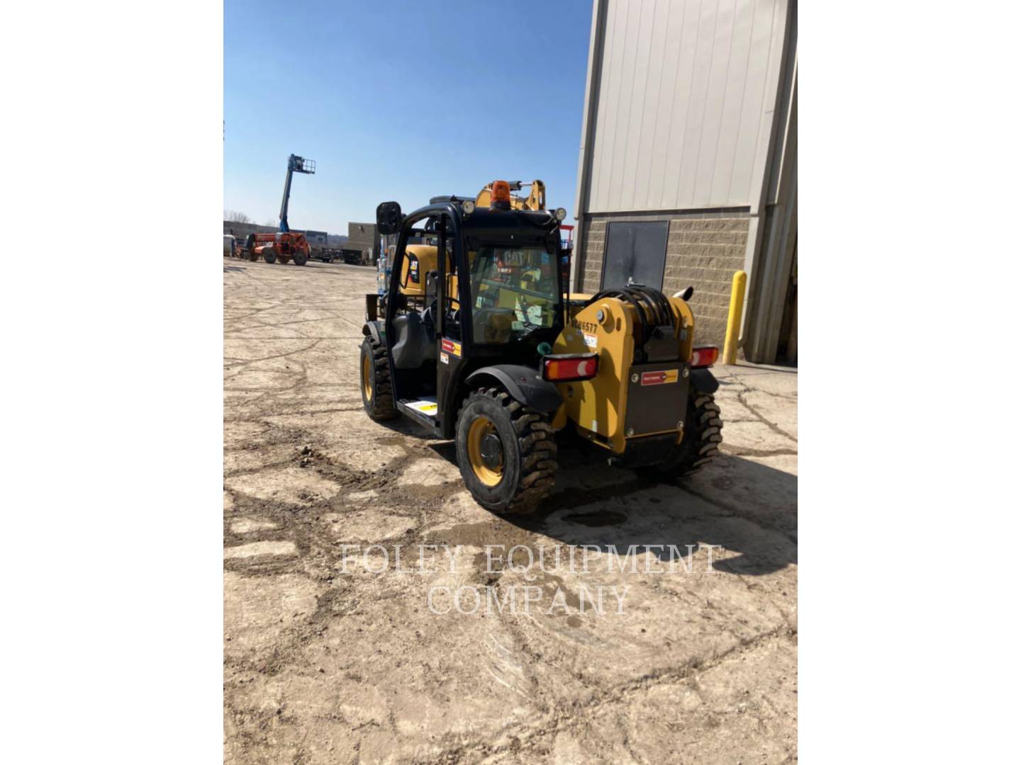 2018 Caterpillar TH255C TeleHandler