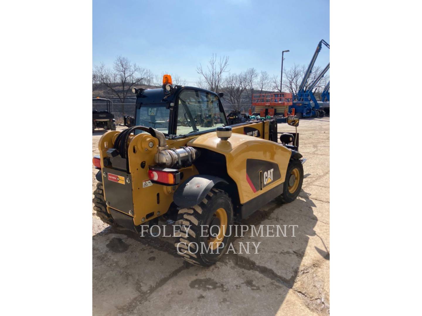 2018 Caterpillar TH255C TeleHandler