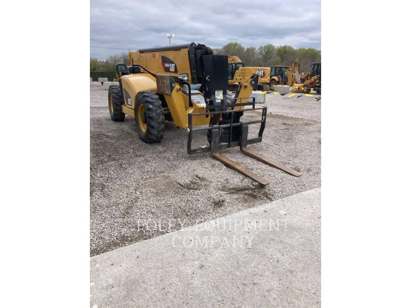 2019 Caterpillar TL1055D TeleHandler