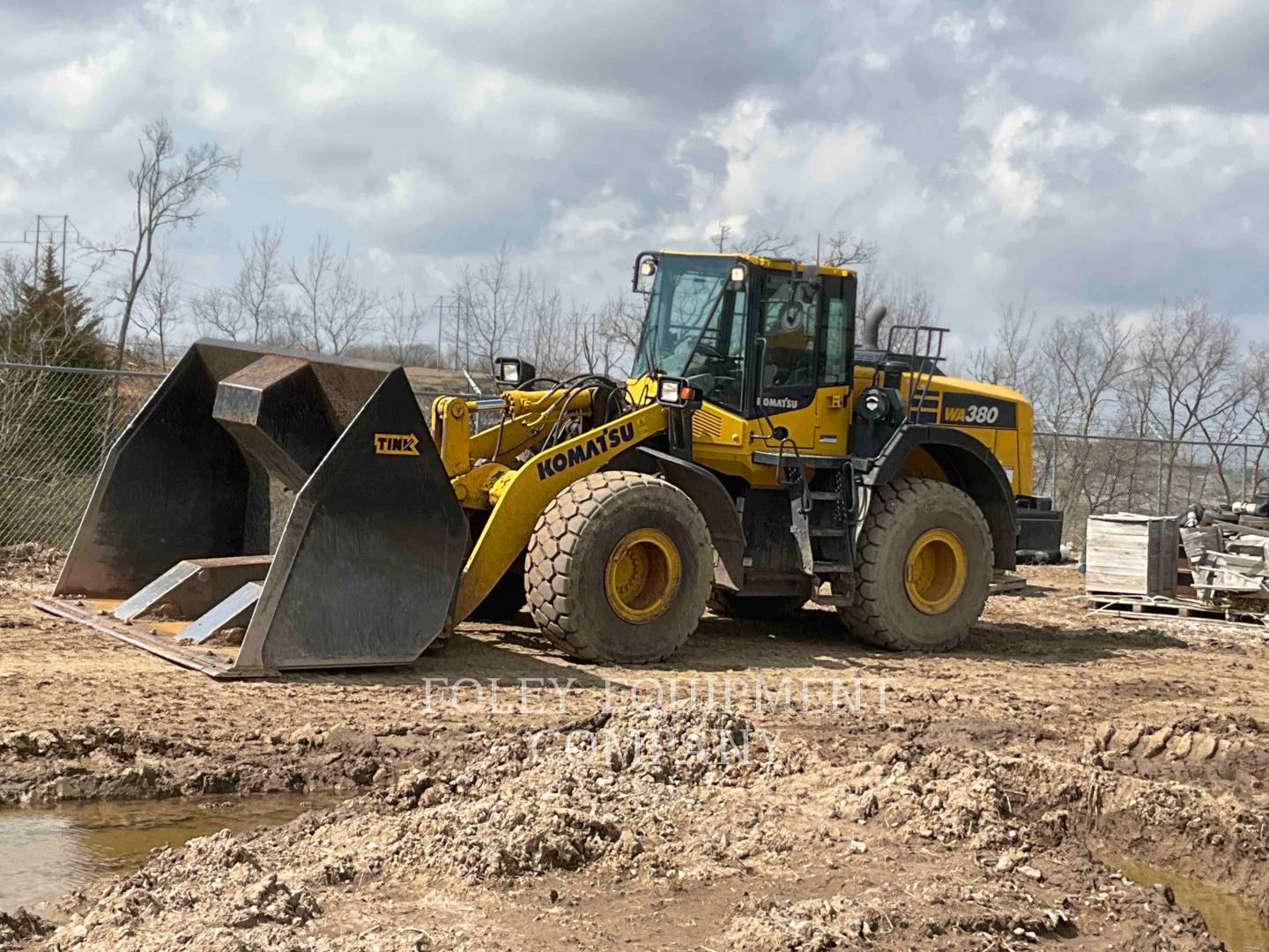 2019 Komatsu WA380-8 Wheel Loader