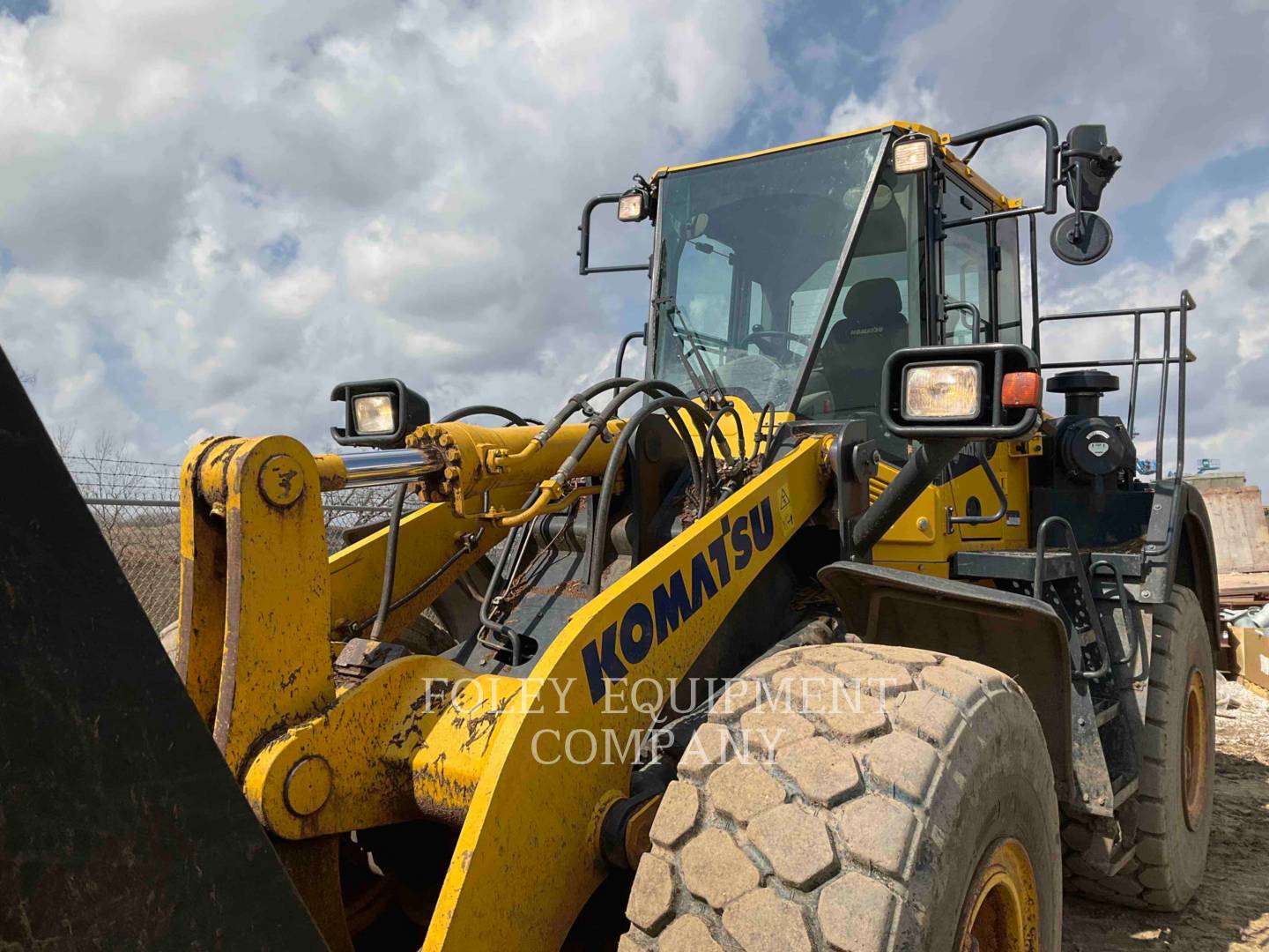 2019 Komatsu WA380-8 Wheel Loader