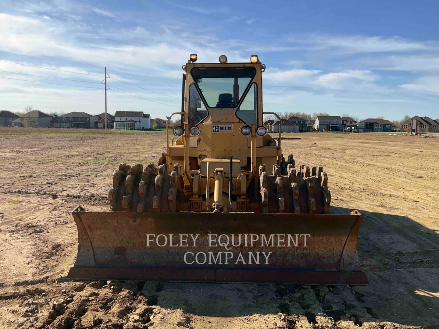 1977 Caterpillar 815 Compactor