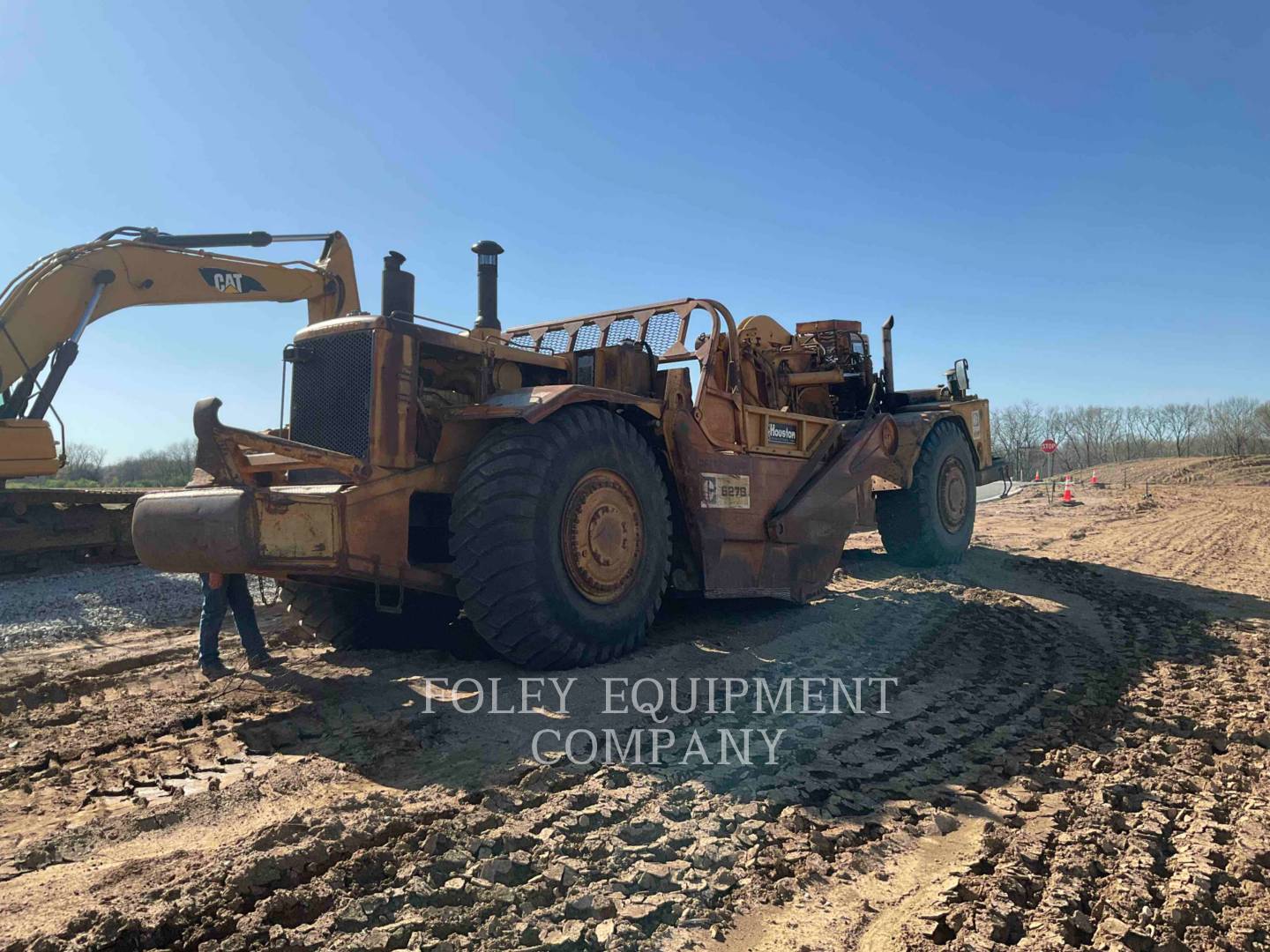 1984 Caterpillar 627B Wheel Tractor