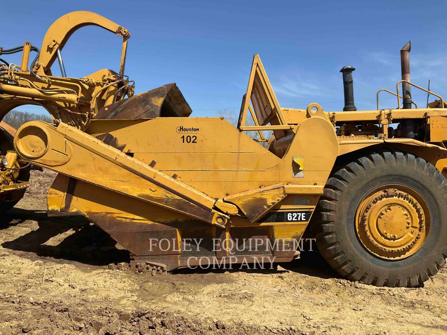 1988 Caterpillar 627E Wheel Tractor