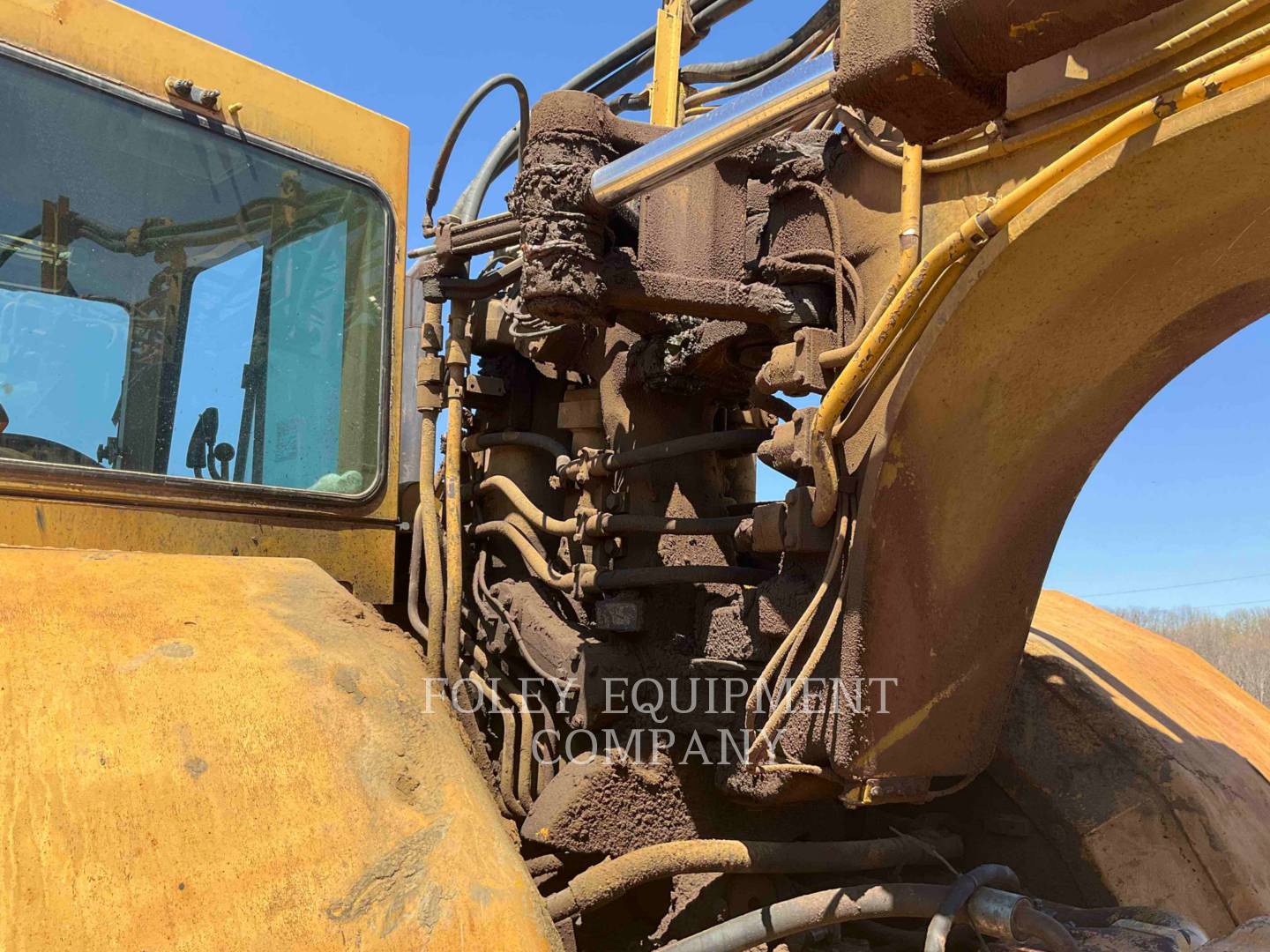 1988 Caterpillar 627E Wheel Tractor