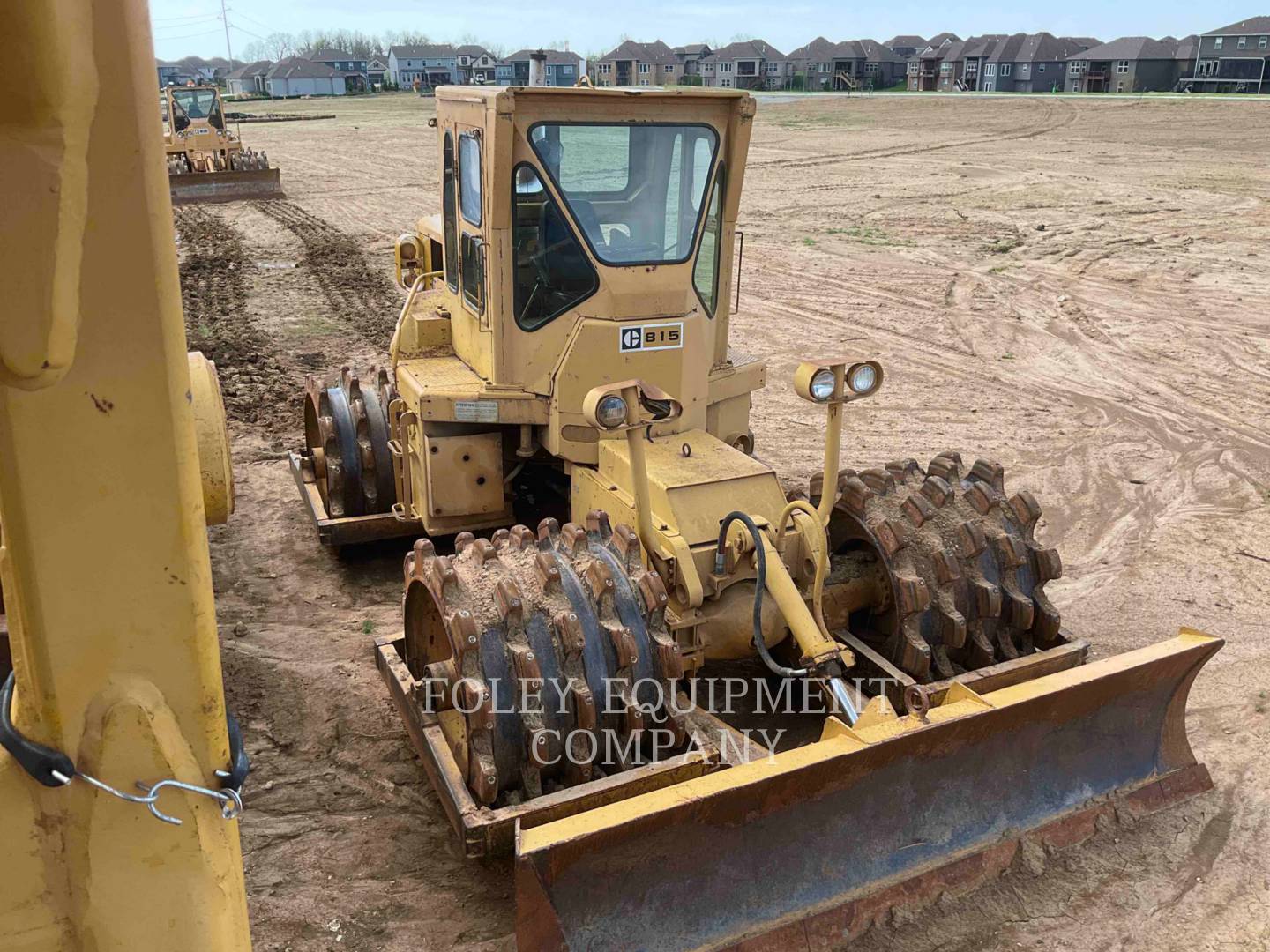 1971 Caterpillar 815 Compactor