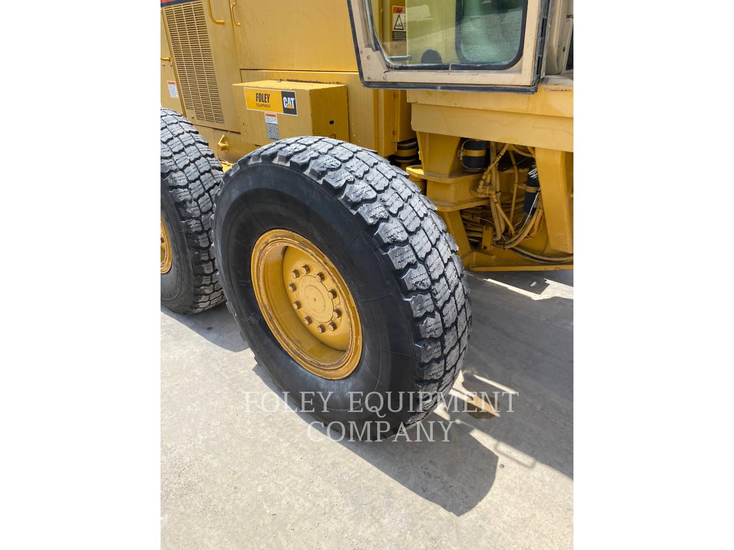 1998 Caterpillar 12H Grader - Road