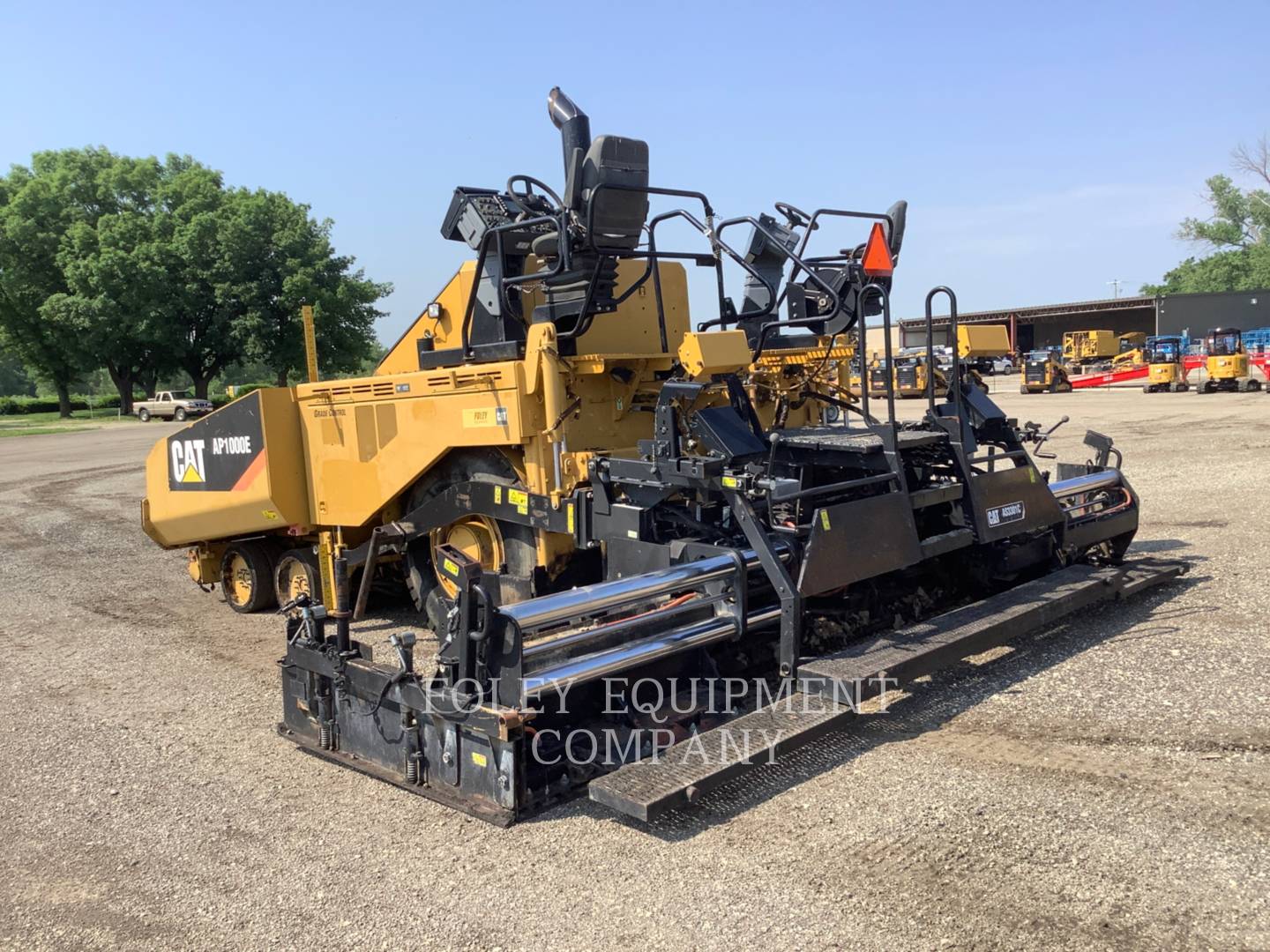 2012 Caterpillar AP1000E Paver