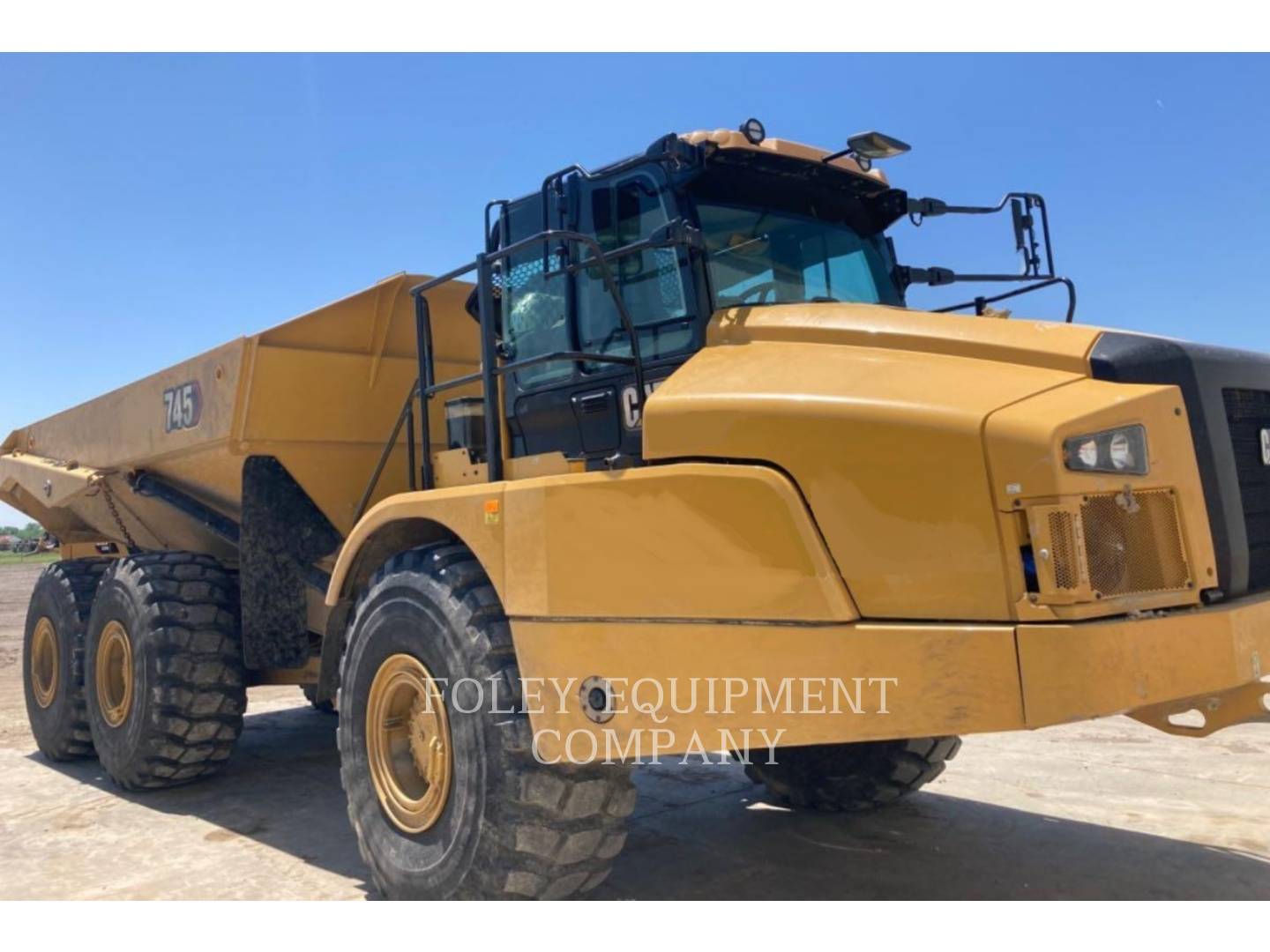 2022 Caterpillar 745-04 Articulated Truck