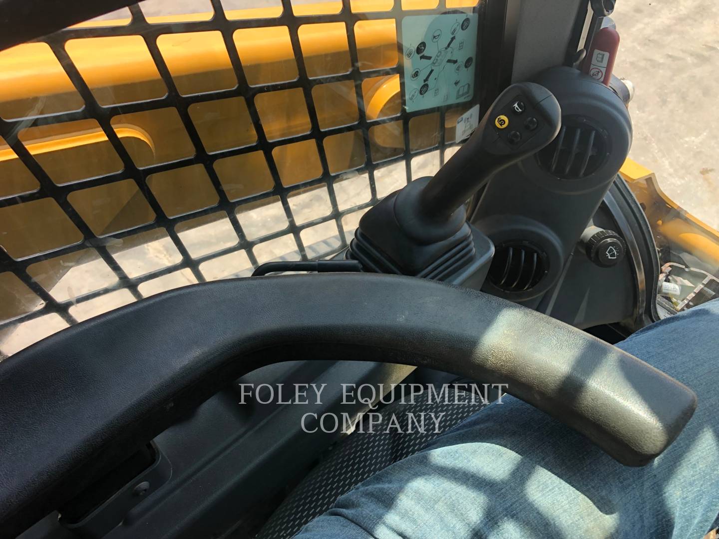 2020 Caterpillar 259D3STD2C Skid Steer Loader